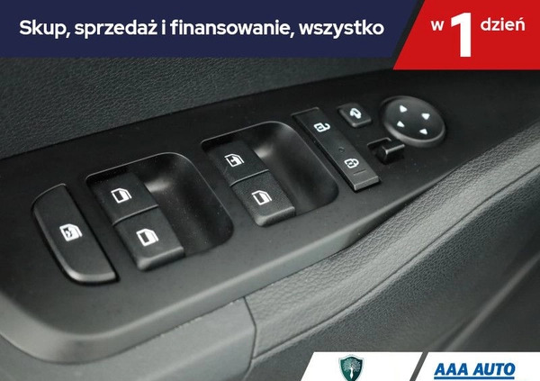Kia Sportage cena 113001 przebieg: 26641, rok produkcji 2023 z Rabka-Zdrój małe 232